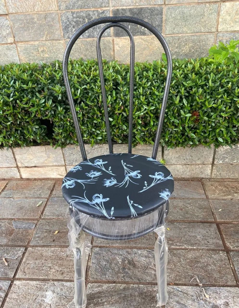 Cadeiras Avulsas com assento floral - Novas! - Foto 3