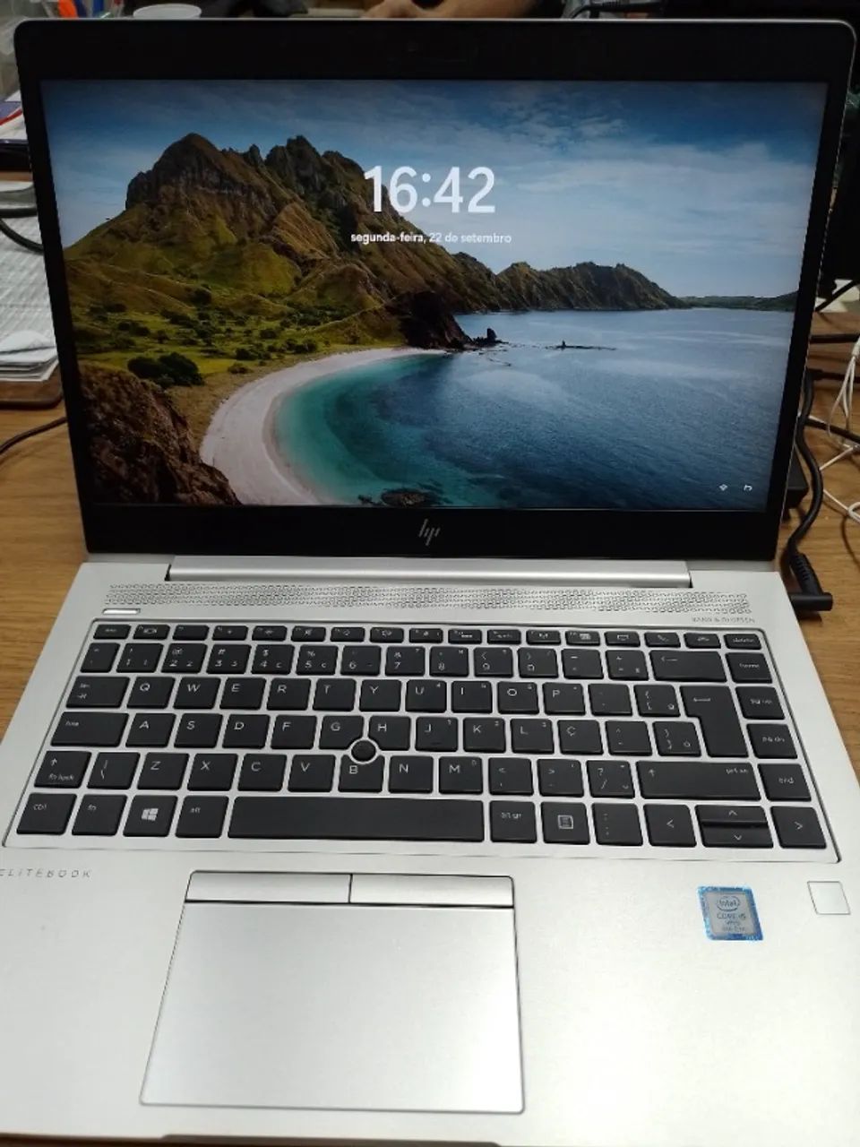Hp Elitebook 840 G6 Core I5 4gb(mem) 256gb(ssd) Tela 14 Cinza (Usado)