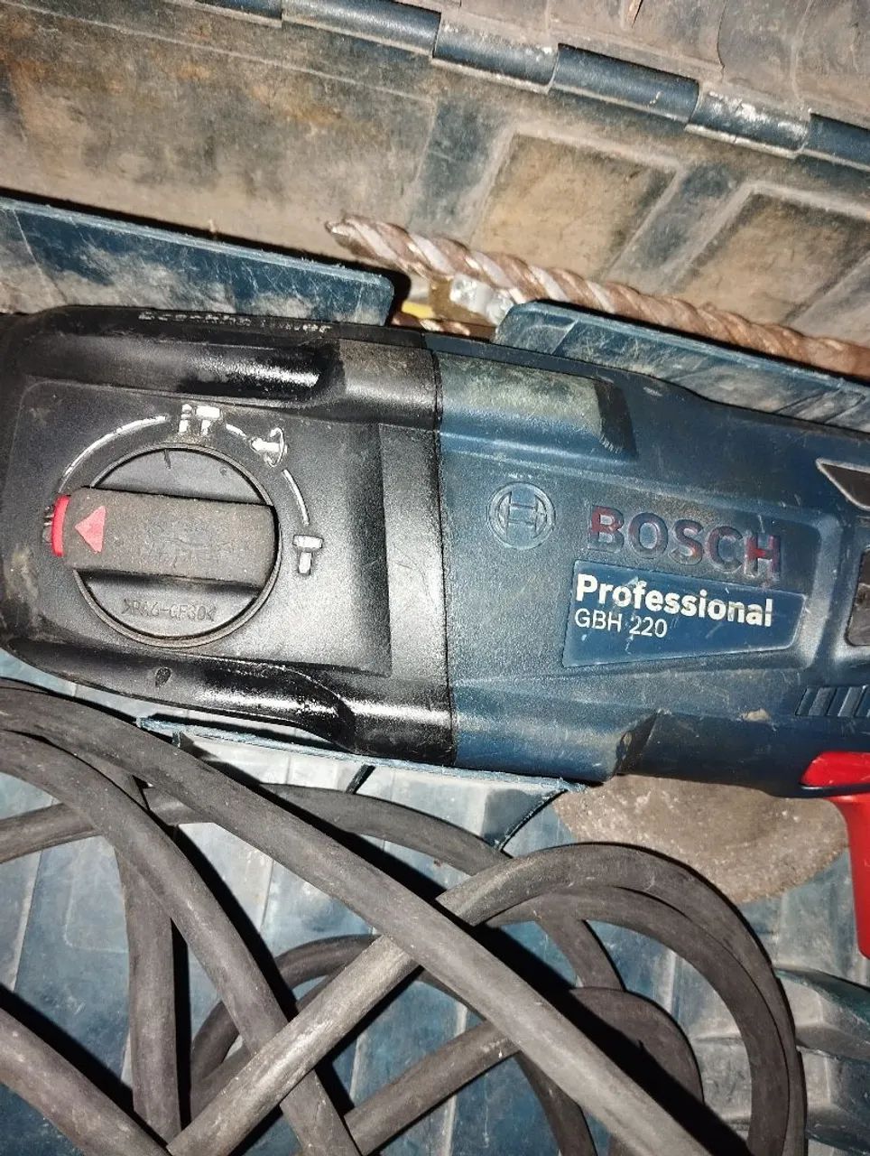 Martelete Bosch 64840847801857123