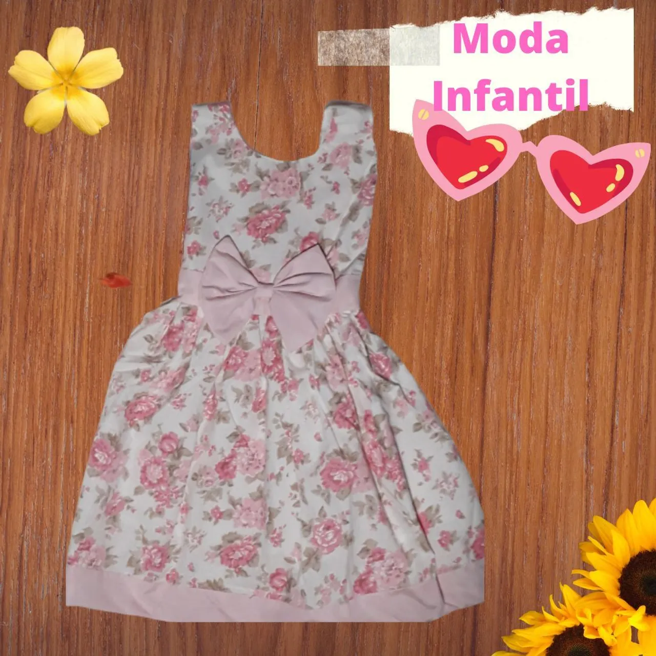 Vestido Luxinho - Branco Floral com Detalhes Rosa Claro ?