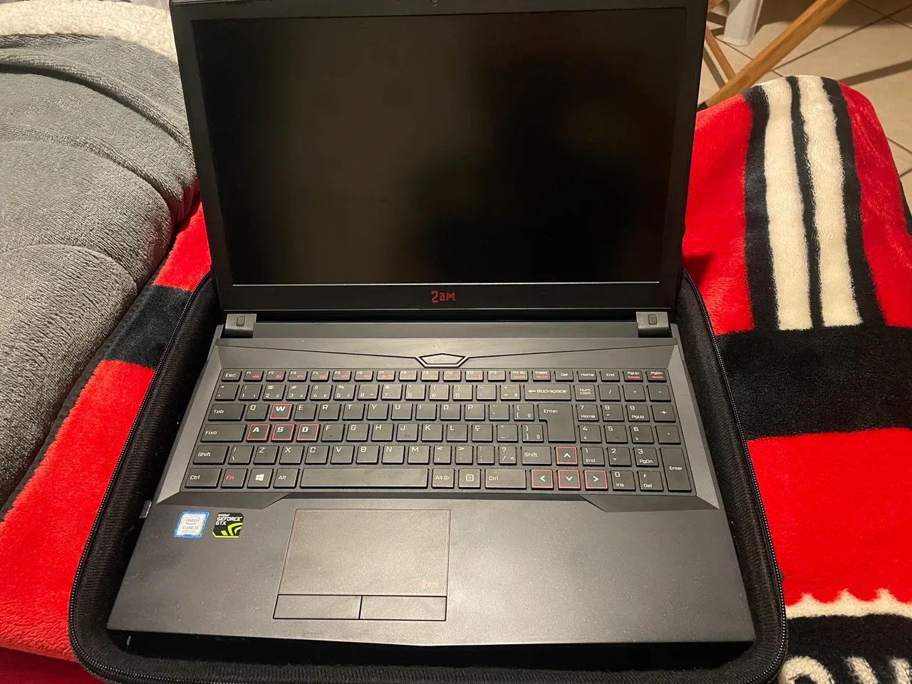 Notebook Gamer E500 8ª Intel Core i5 8GB Geforce - 1TB Tela Full HD - Foto 4