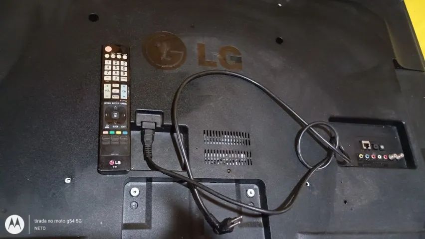  TV SMART LG MODELO: 55LA6210-SB , Com linha na tela,  Funcionando. - Foto 4