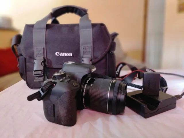 Canon T6i Eos Rebel + Lente 18-55mm + Bateria & Carregador (Usado) - Foto 2