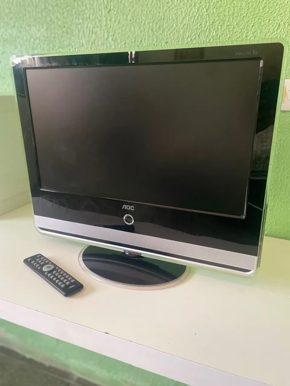 TV Monitor AOC e22t Full HD