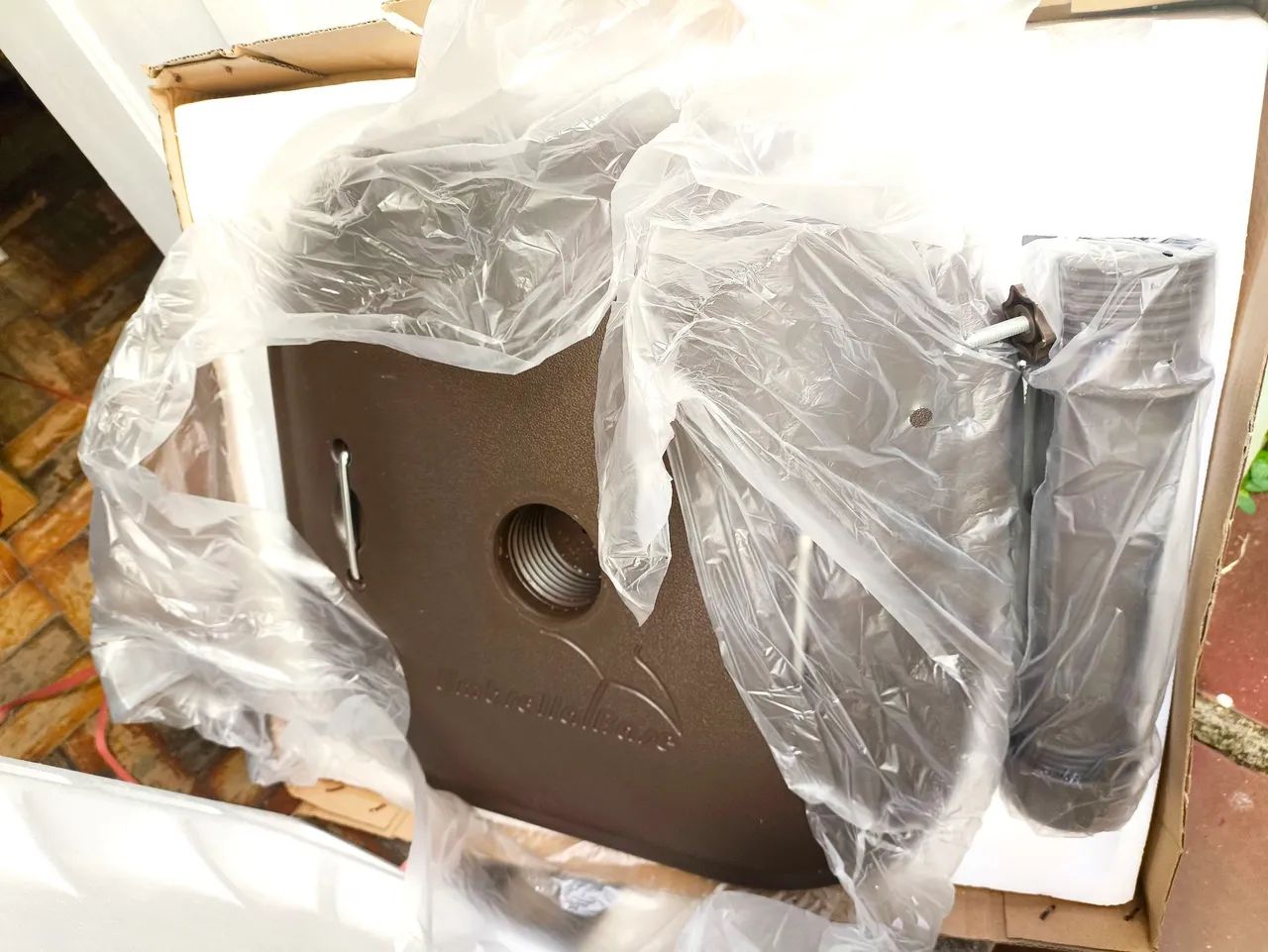 Peso para ombrelone novo, na caixa - Foto 5