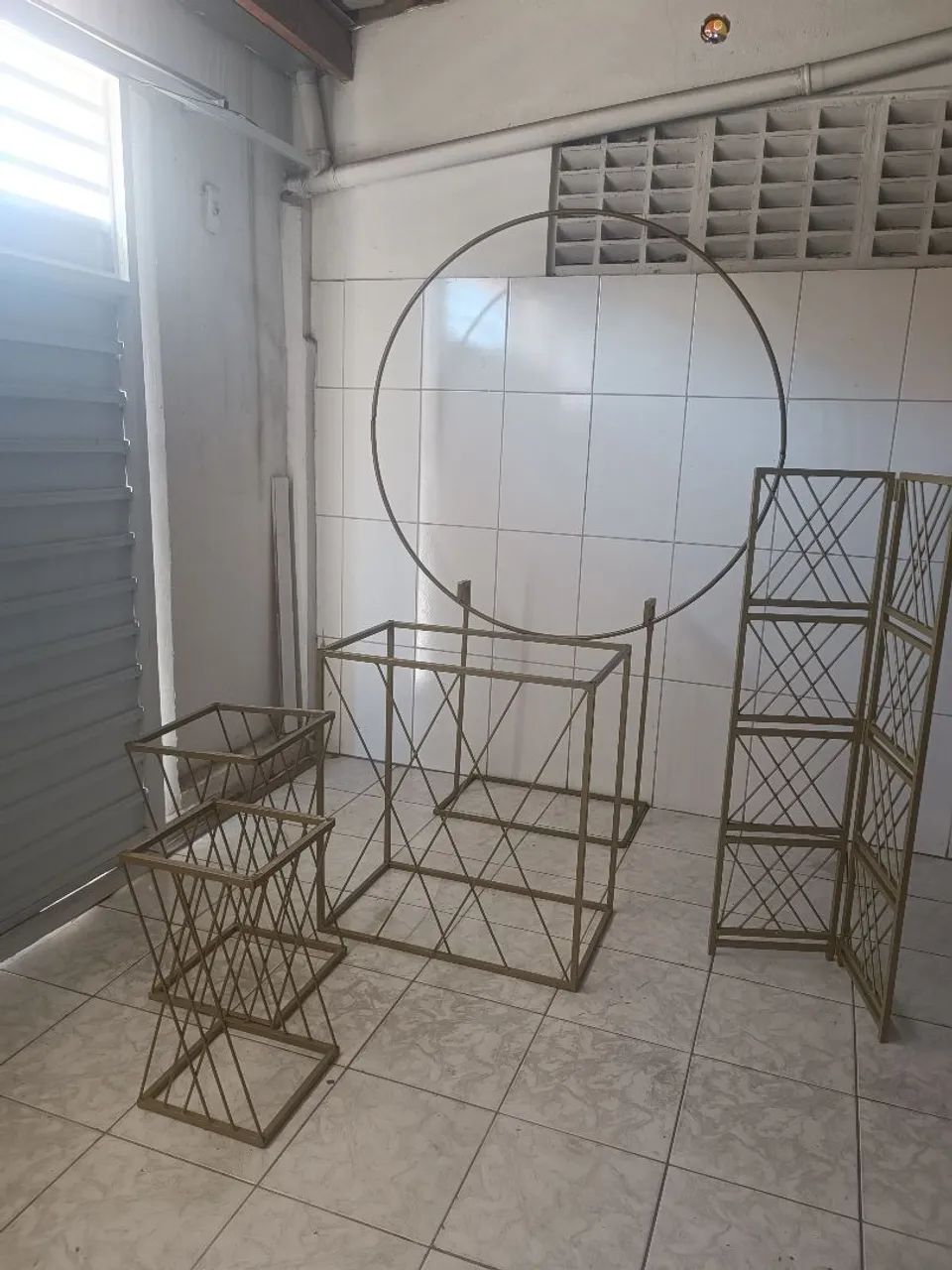 Kit de Decoração para Festas - Arco, Mesas e Painel
