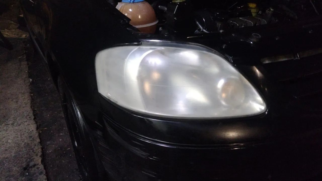 Polimento de pintura e farol - Foto 6