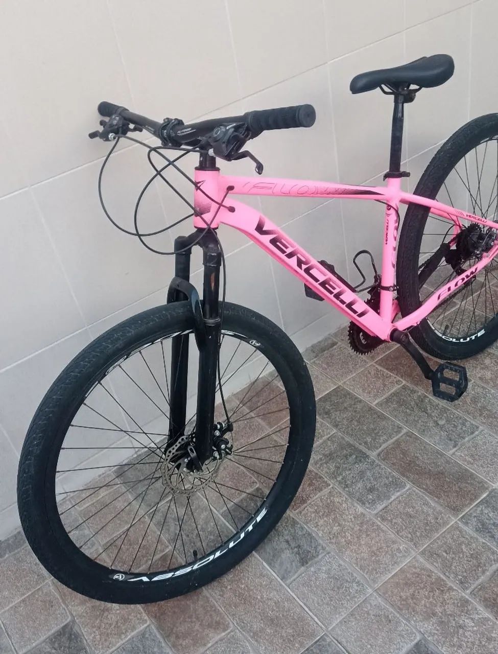 2 Bikes 18 marchas! Impecável!!! R$ 1.400,00 - Foto 4