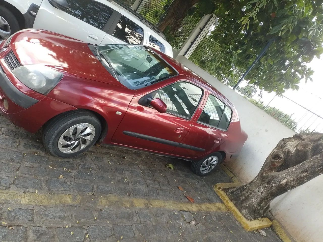 Renault 2005 - Foto 2