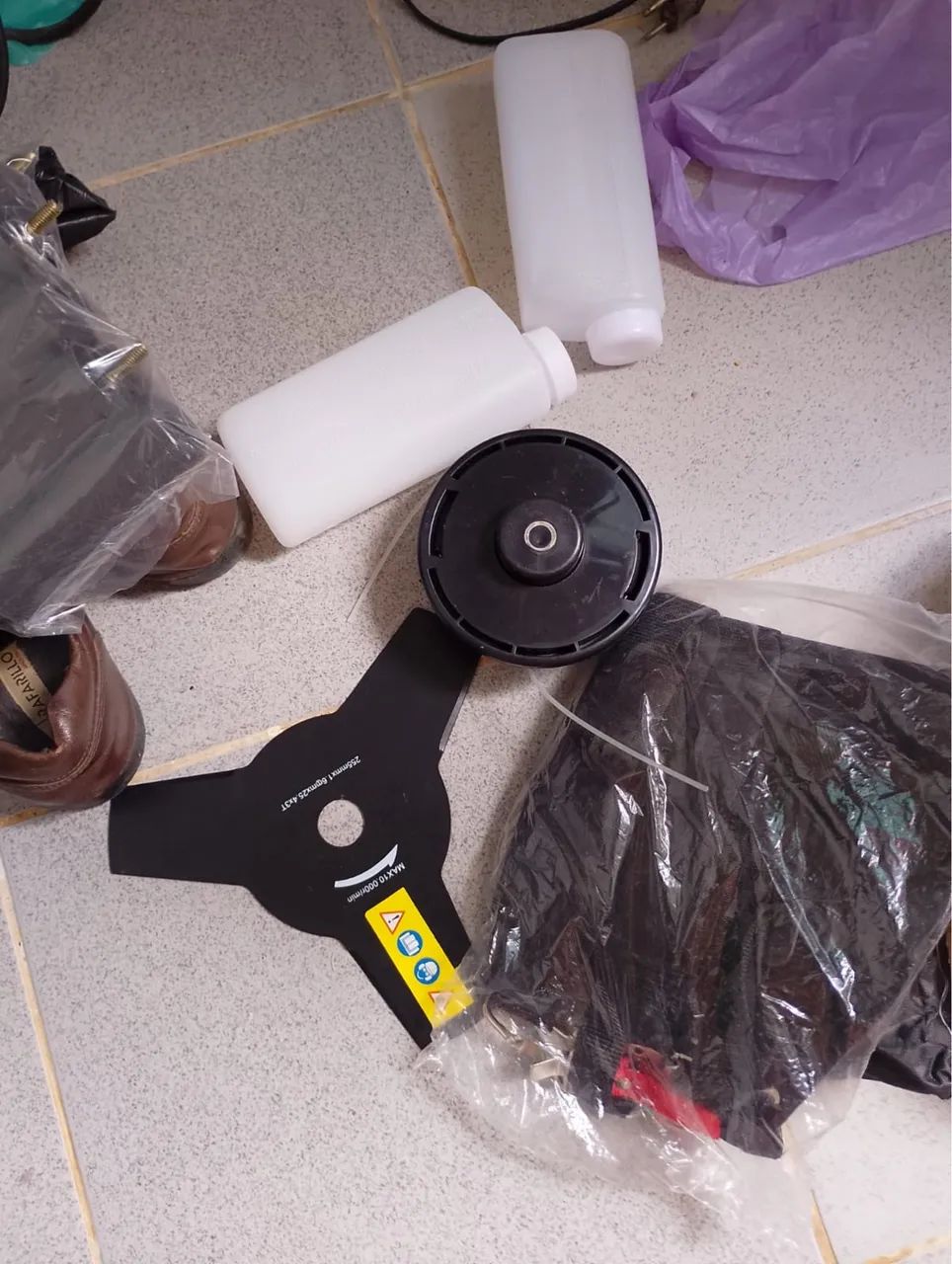 Vendo essa Roçadeira 