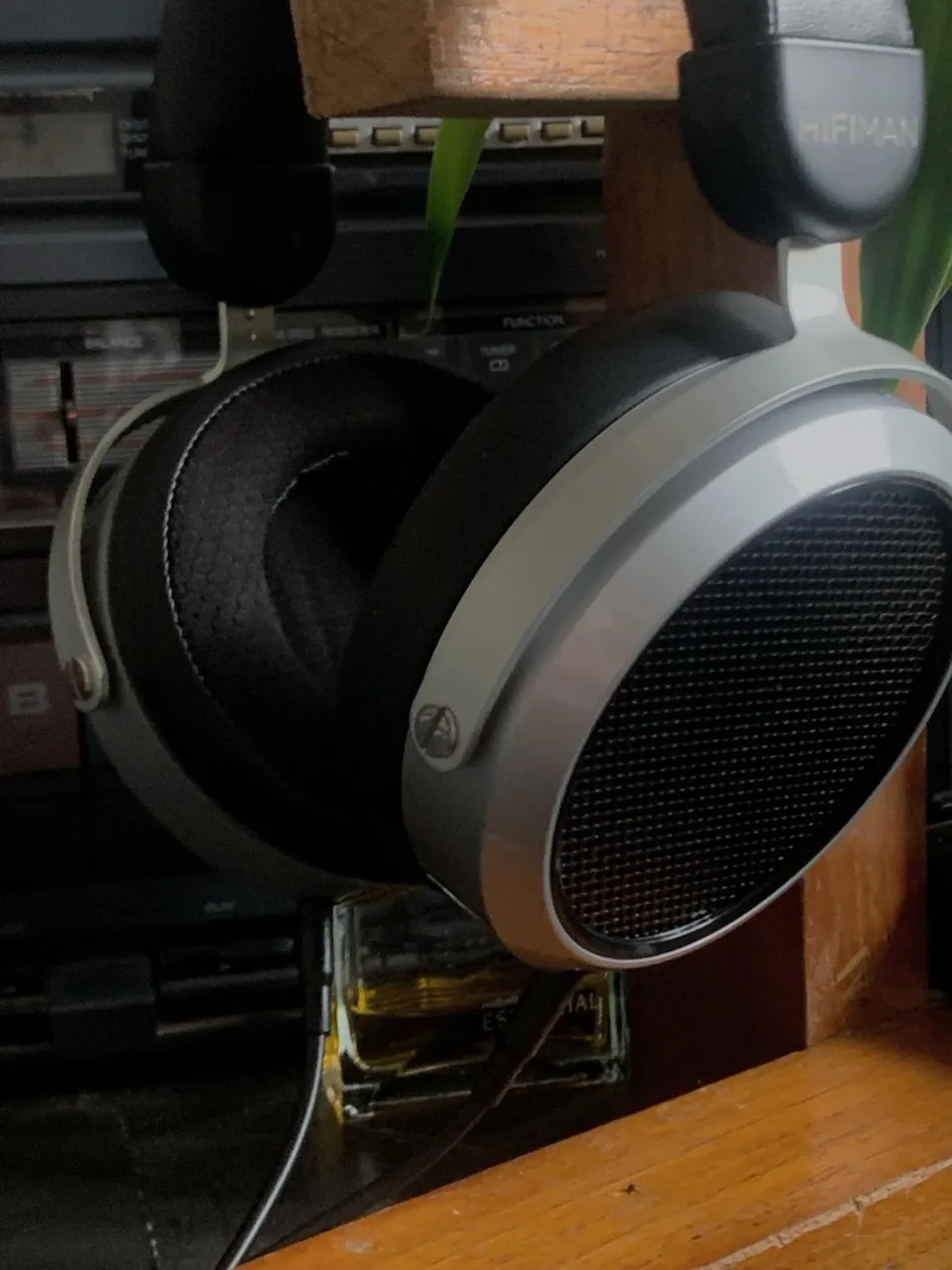 HiFiMAN HE400SE + PRE AMP DOUK U10