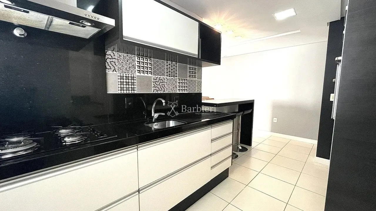 Apartamento com 2 quartos sendo 1 suíte para locação no bairro Ponta Aguda em Blumenau/SC