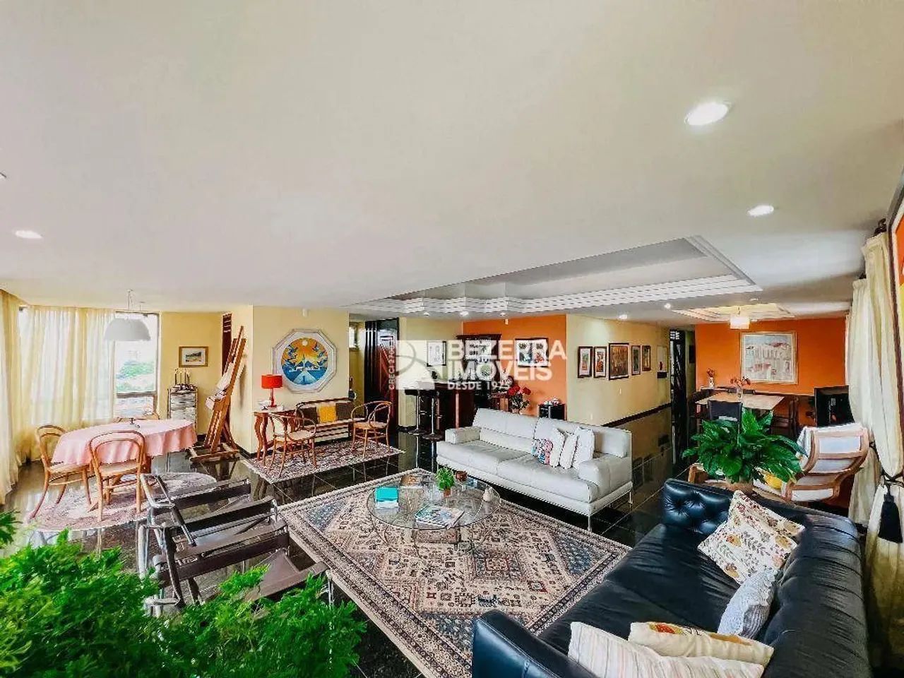 Apartamento com Vista para o mar e 4 dormitórios à venda, 300 m² por R$ 800.000 - Petrópol - Foto 2