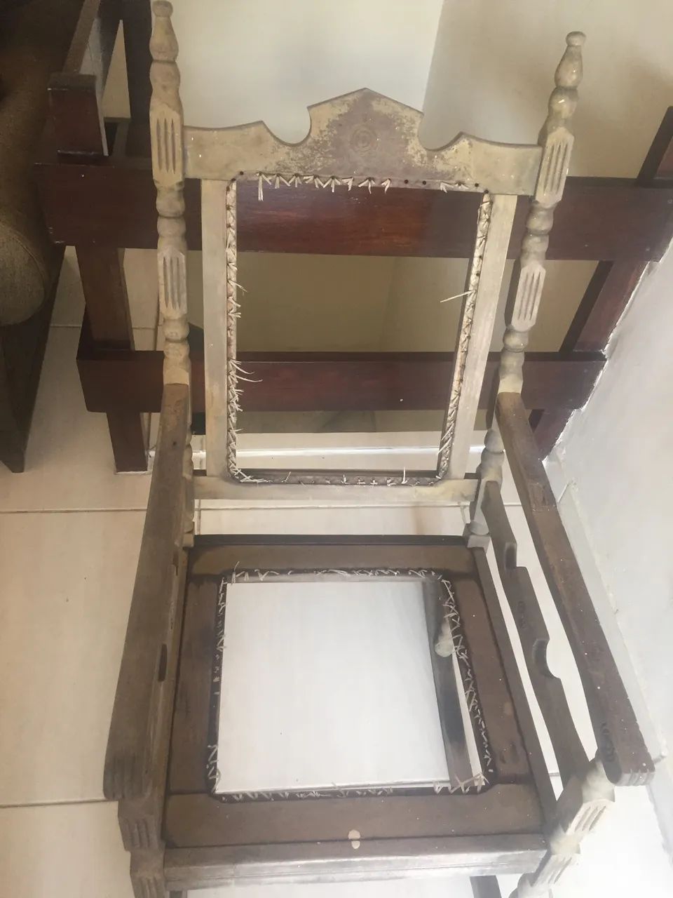 Cadeira de balanço antiga  - Foto 3