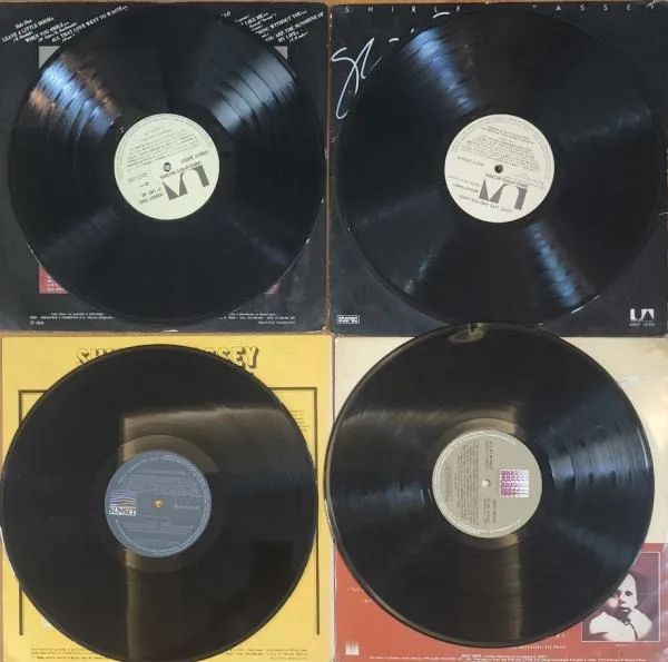 Coleção Shirley Bassey com 4 LPs - Vinil - Presente de Bom Gosto !!! - Foto 3