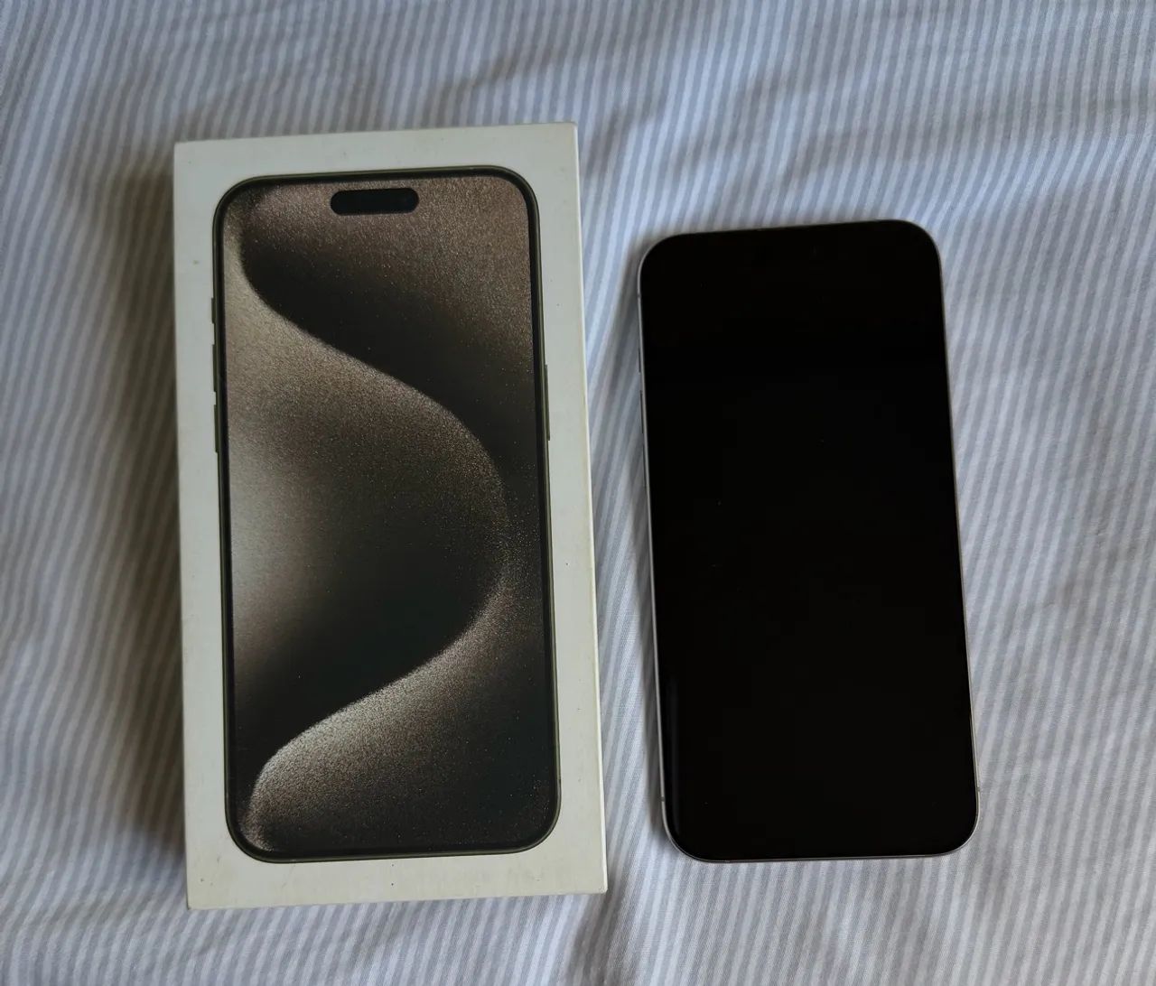 iPhone 15 Pro Max - Foto 2
