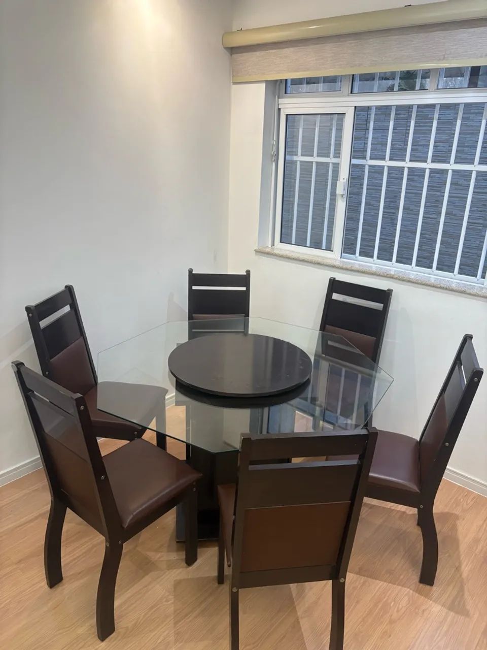 conjunto de mesa de jantar com 6 cadeiras  - Foto 3