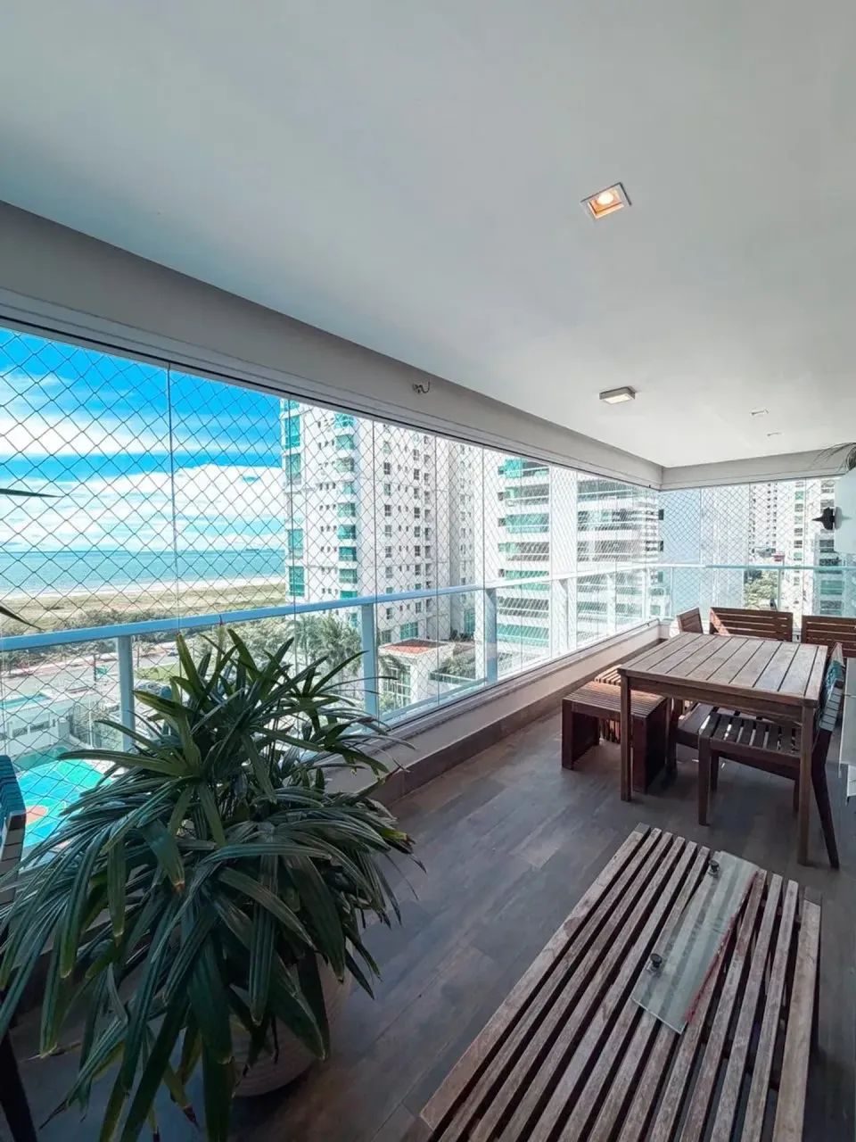 AB| Apartamento no Edifício José Tácito | Ponta dareia | 4 Suites | Climatizado