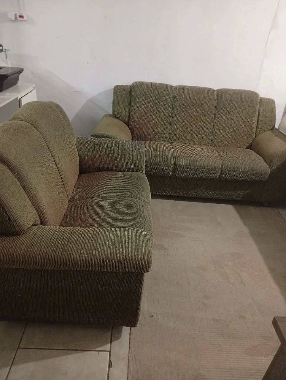 Sofá 2 é 3 lugares 