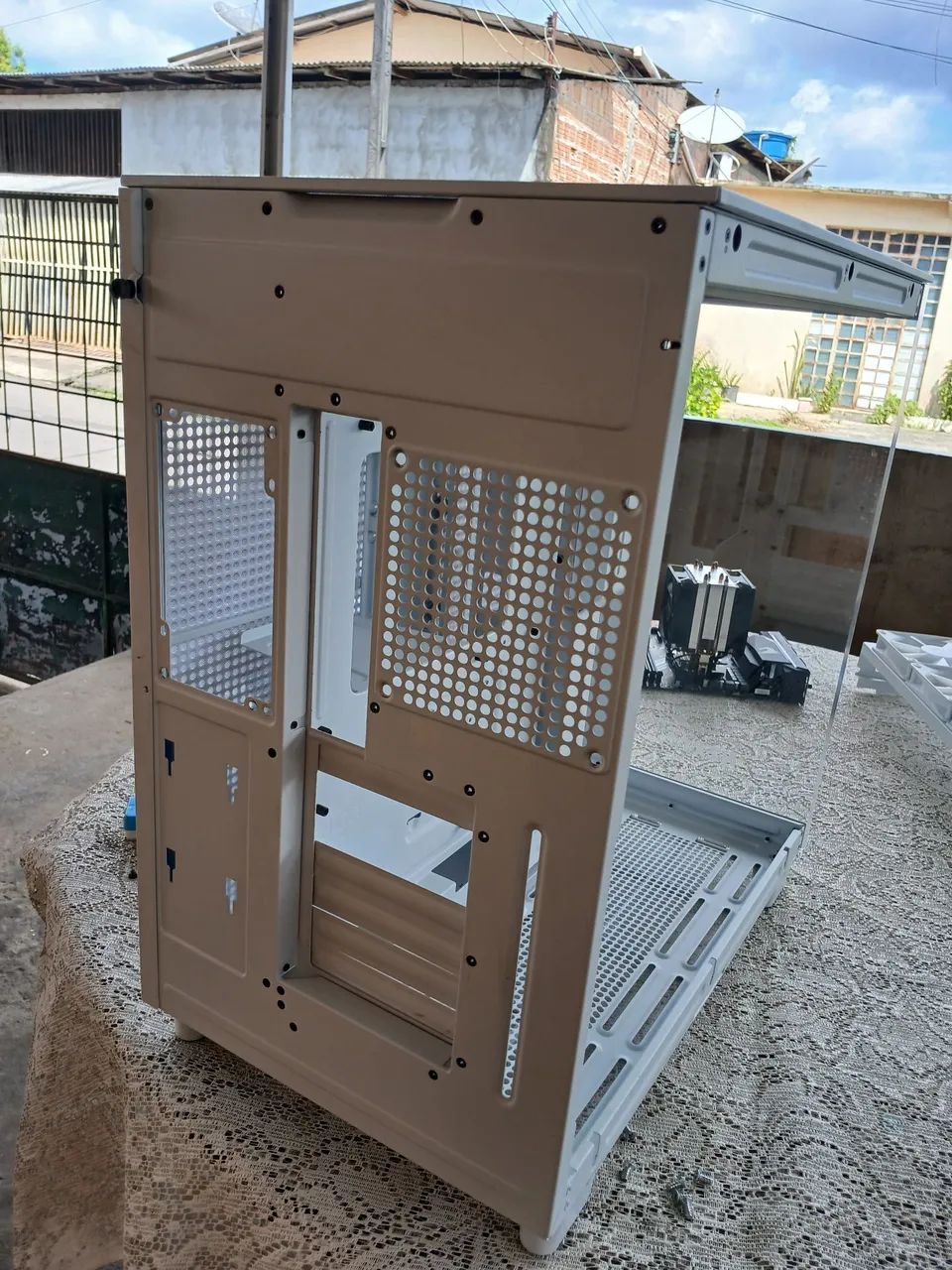 Gabinete nzxt h9 - Foto 2