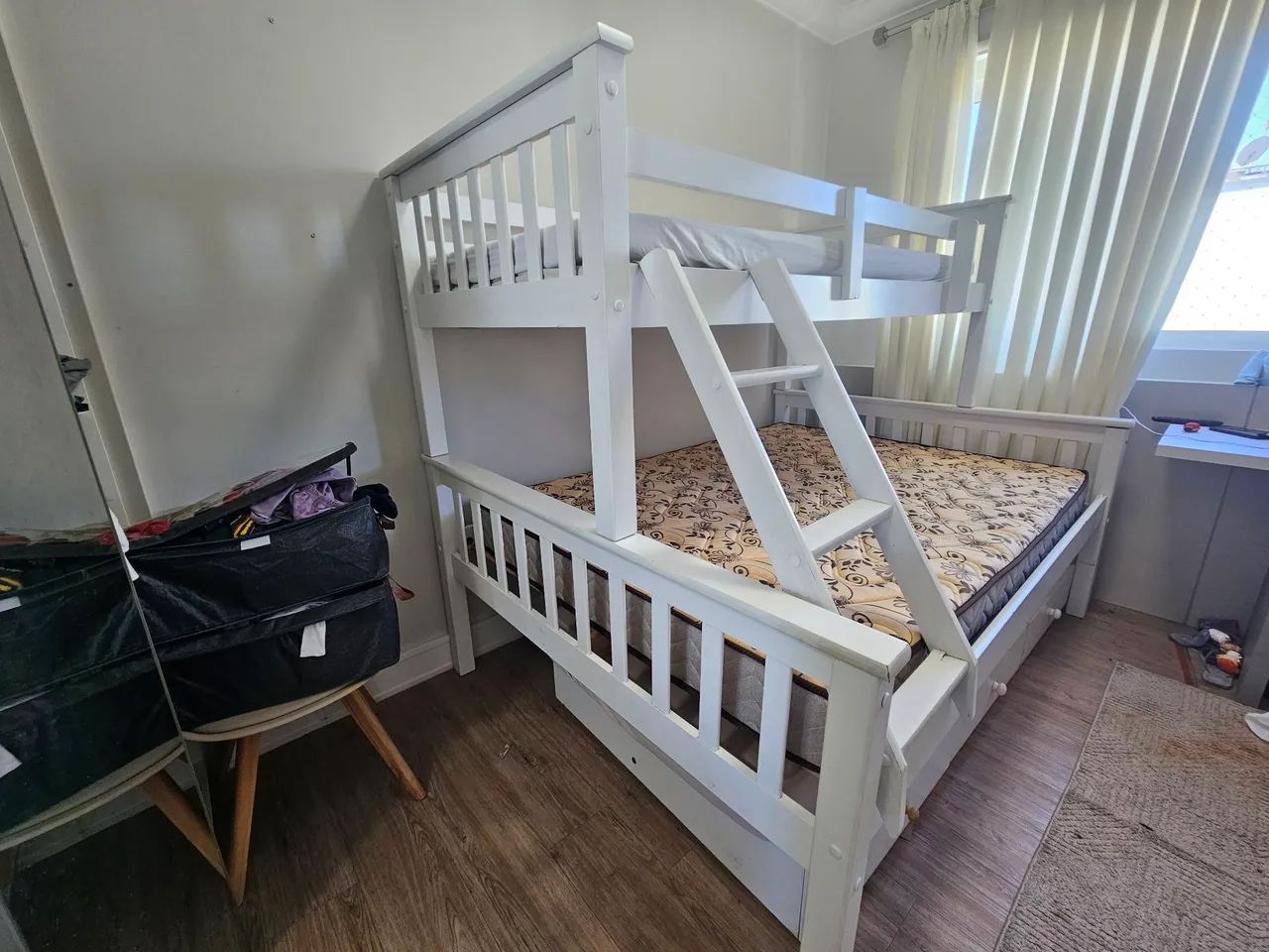 Vendo treliche casal de madeira Maciça  - Foto 3