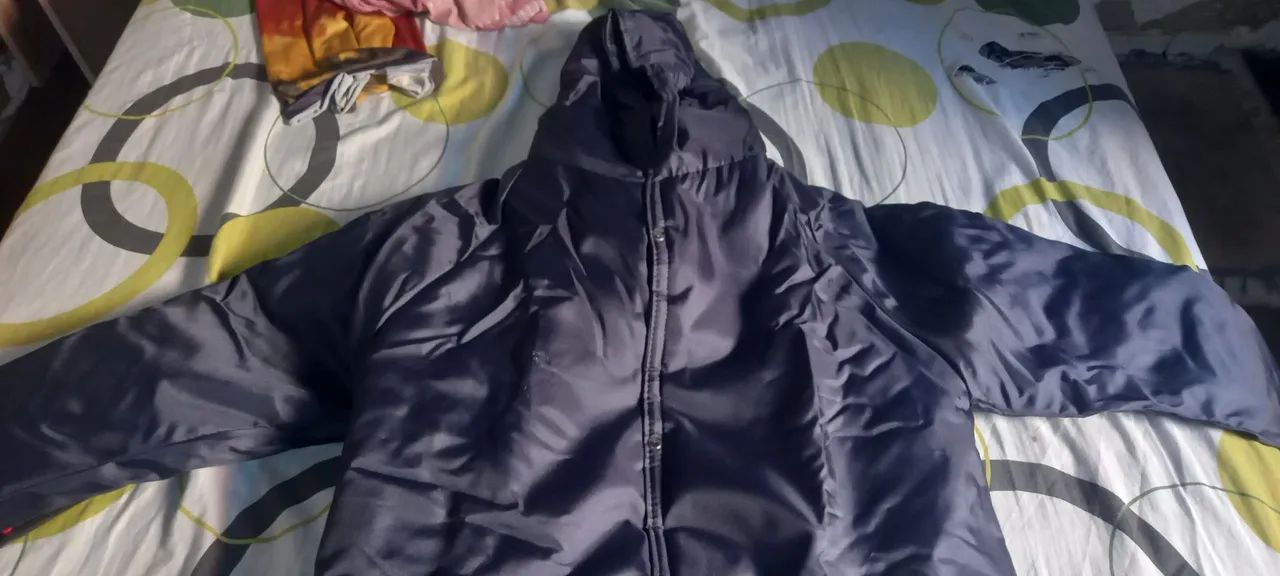 Vende se japona completa com calça nova nunca usada  - Foto 2