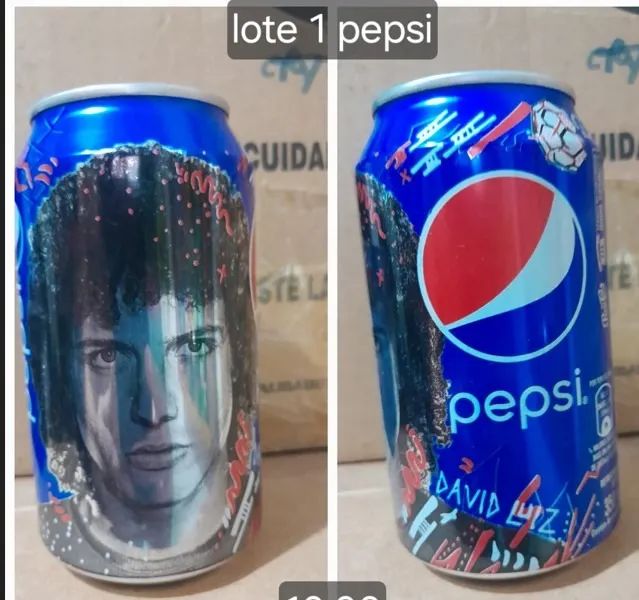 Lata da Pepsi do jogador Davi Luis (vazia)