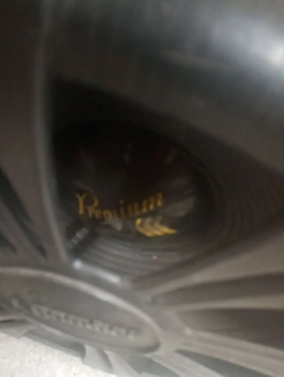 Som tocando perfeitamente pode testar na hora  - Foto 4