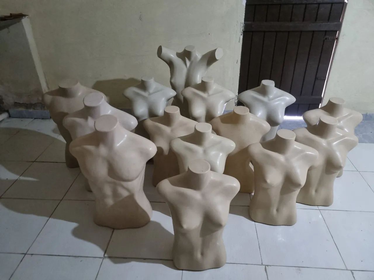 Manequins apartir de 20 reais, vária conforme o modelo