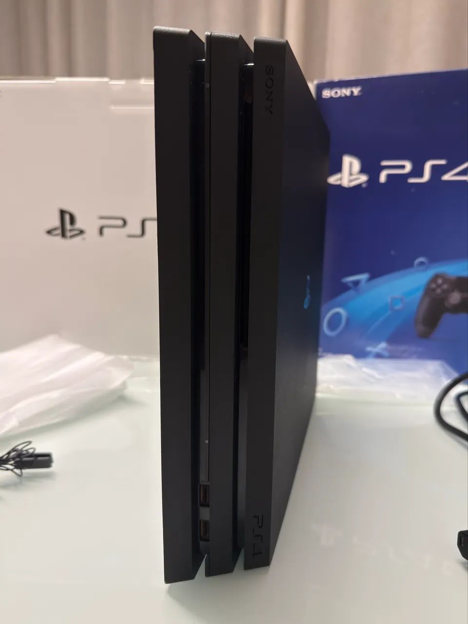PlayStation 4 Pro 1TB - Foto 4
