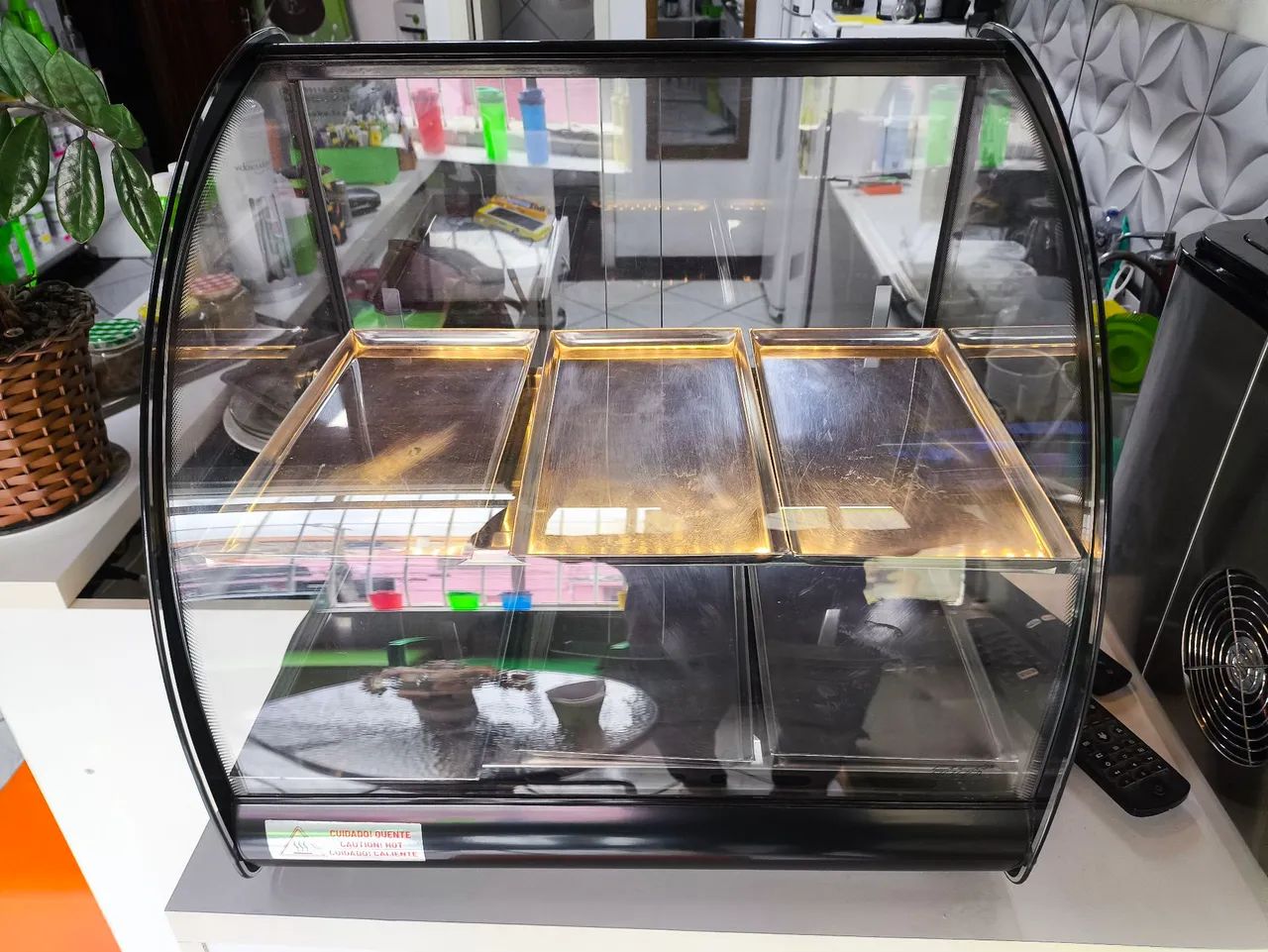 Estuda de salgado 110v com led 6 bandejas 