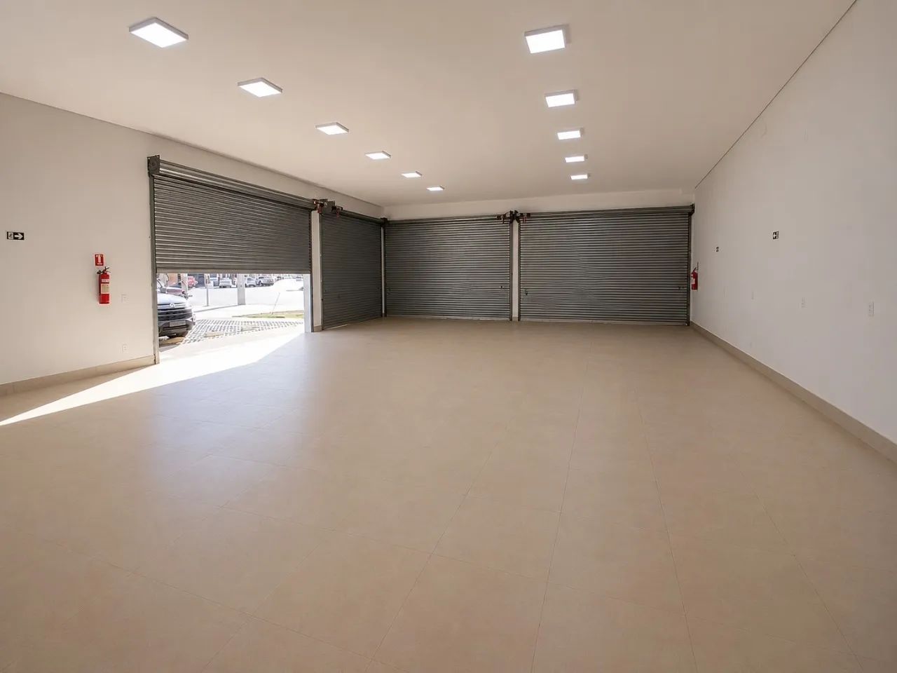Sala comercial Av. 24 de Outubro, 186,00 m², Setor dos Funcionários, Goiânia. - Foto 3