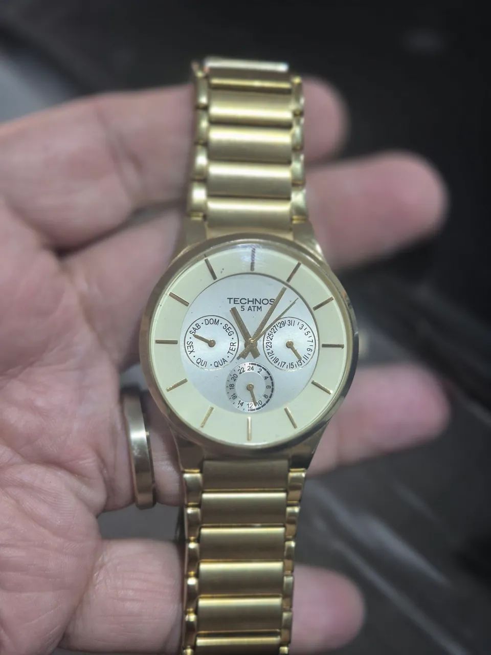 Relógio TECHNOS DOURADO MULTIFUNÇÕES  5ATM   -   ÓTIMO ESTADO - Foto 4