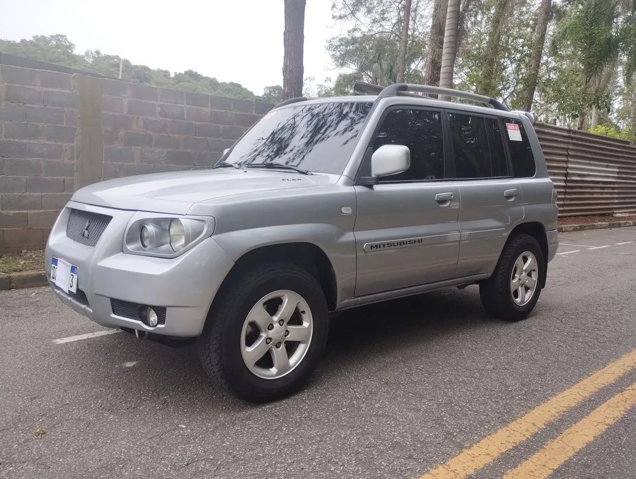 Mitsubishi Pajero Pajero TR4 2.0/ 2.0 Flex 16V 4x4 Mec. 2008