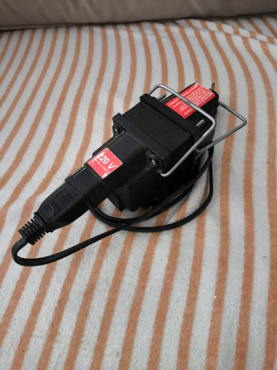 Transformador 110/220v