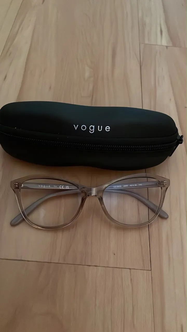 Armação de grau da vogue 