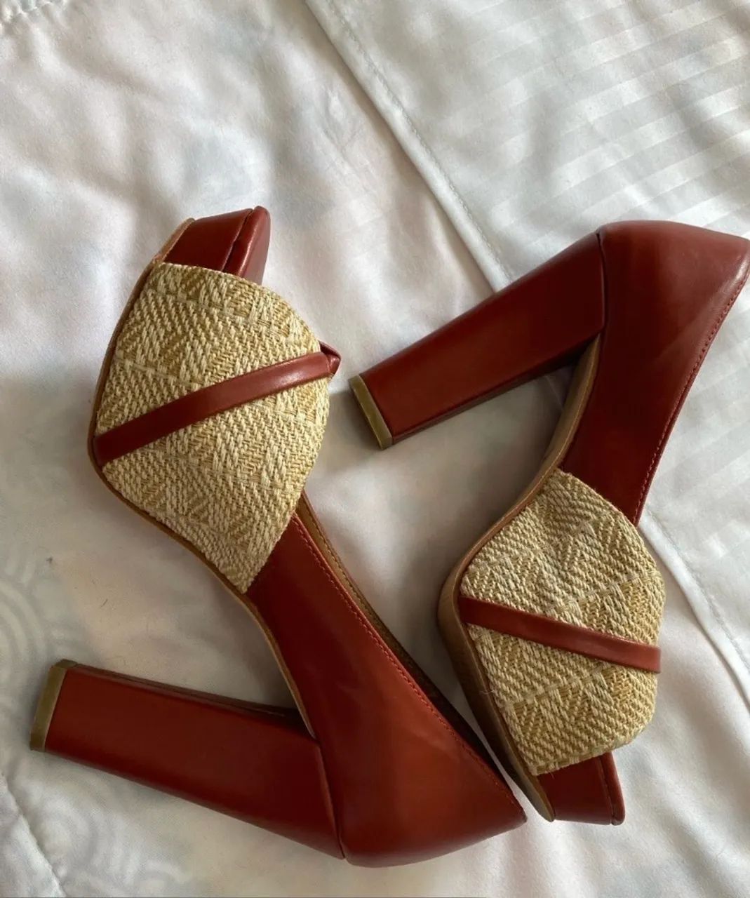 Sandália peep toe - Foto 2
