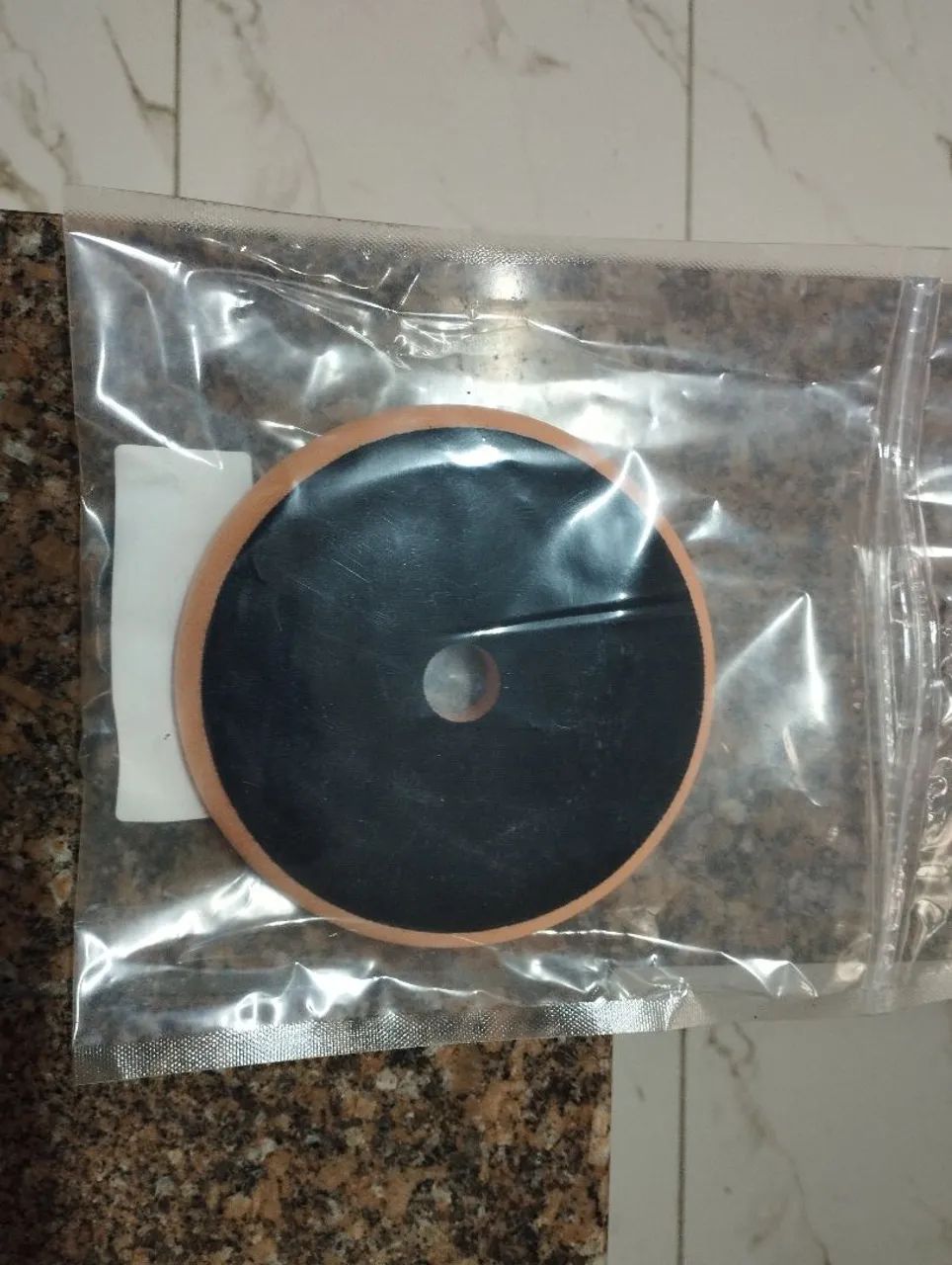 Vende se Boinas usada apenas uma vez - Foto 2