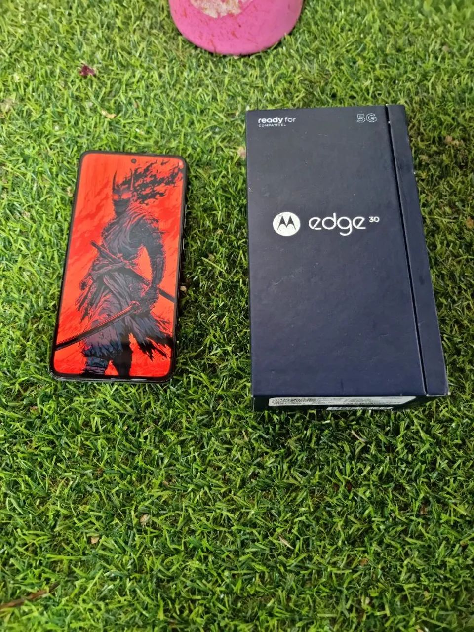 Vendo ou troco moto EDGE 30 5G  - Foto 2