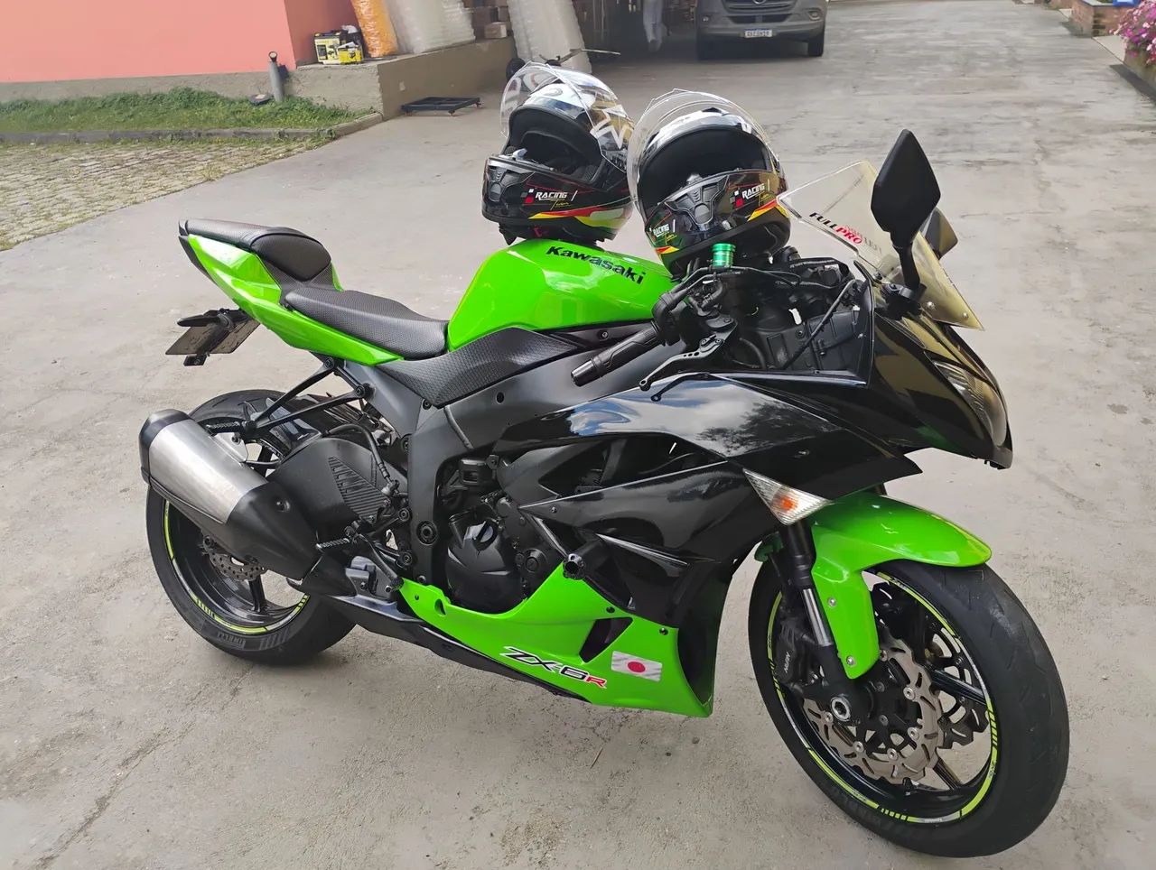 Kawasaki Zx-6r 600cc 2011 - 1496112034 | OLX