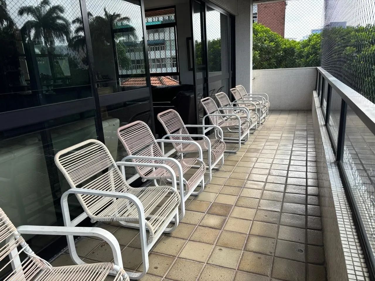 Apartamento à venda em Derby, Recife, 240m², 4 quartos