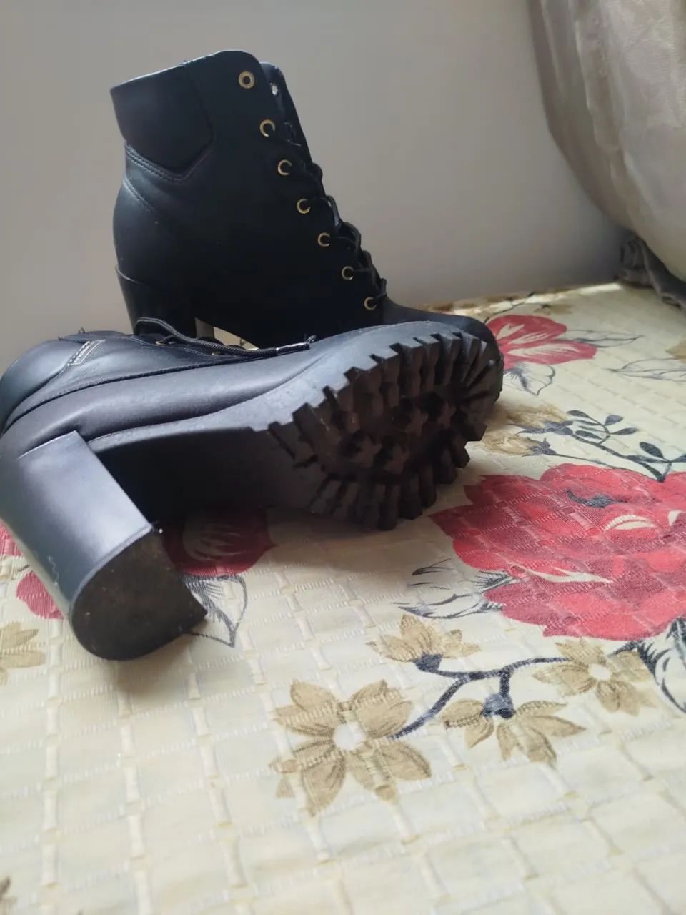 Bota moleca  - Foto 3