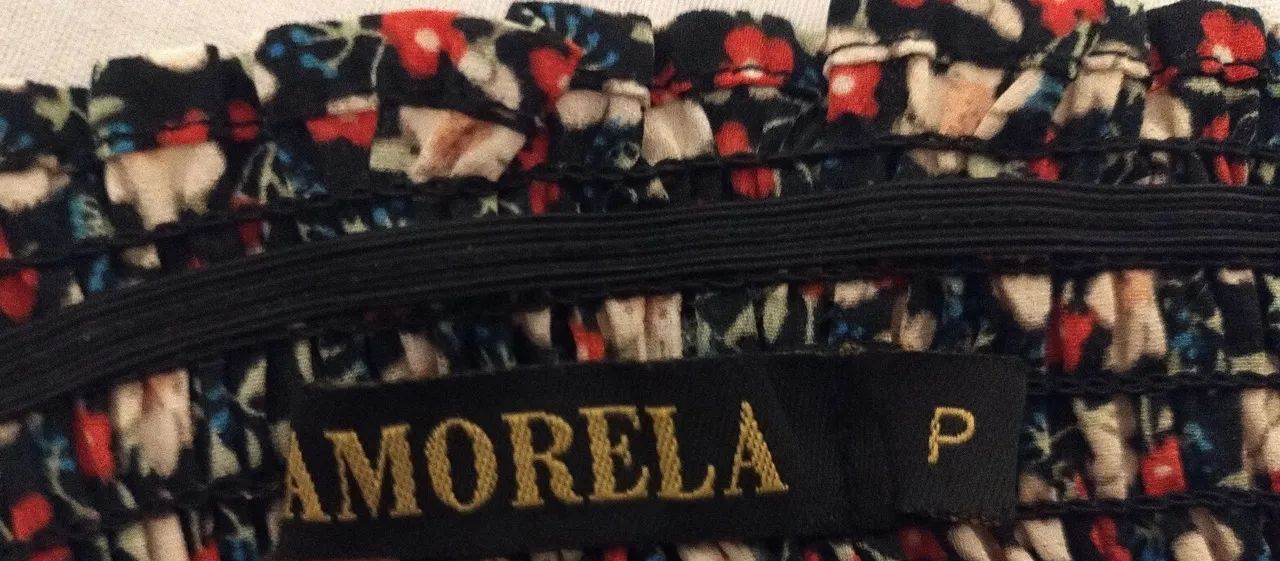 Vestido florido 2 em 1 - tamanho P da marca Amorela - Foto 5