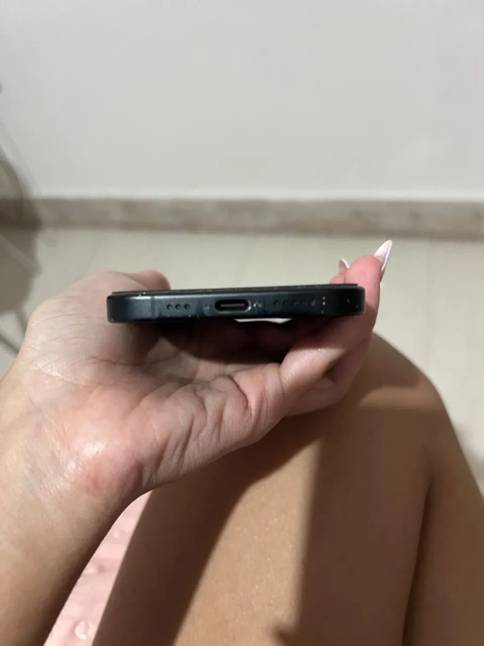 Vendo ou troco em superior com volta . iPhone 16 impecável  - Foto 5