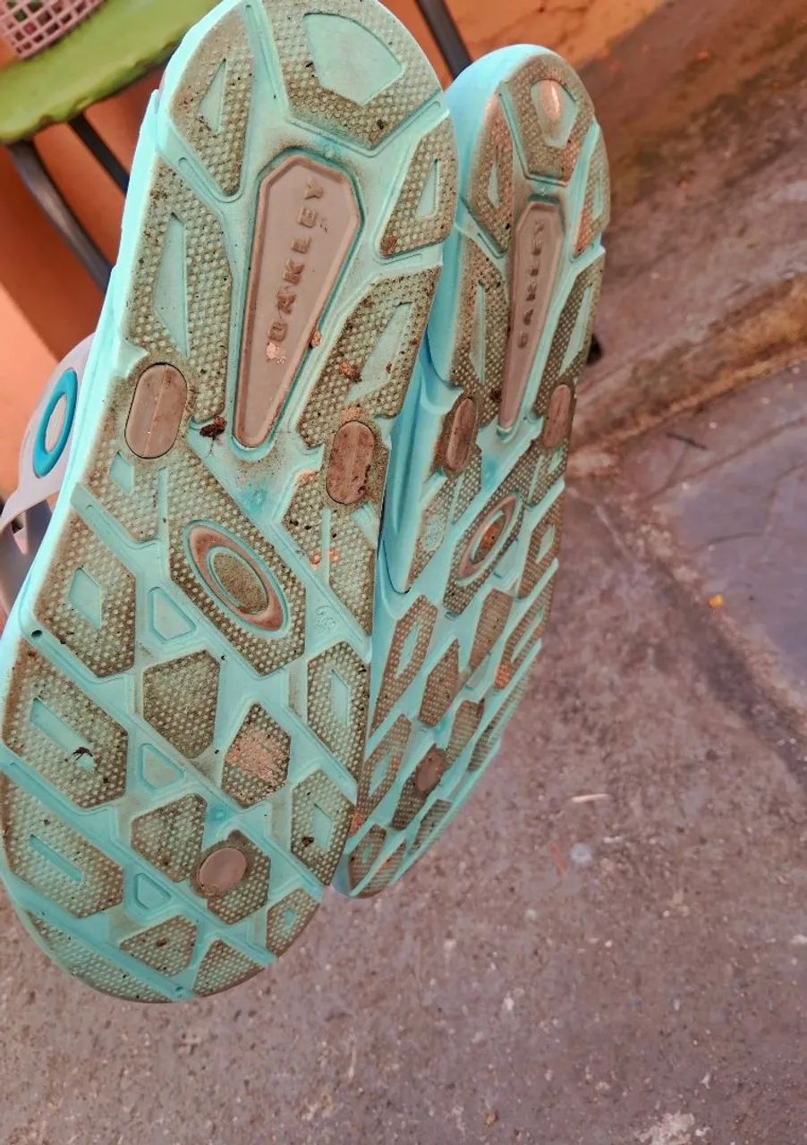 Chinelo Oakley 39/40 - Foto 3