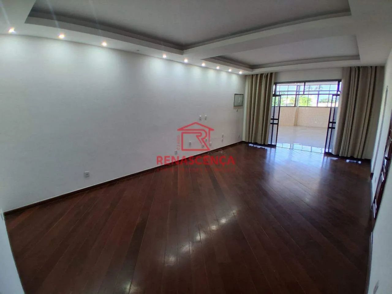 Apartamento com 4 Quartos e Varanda no Jardim Guanabara. - Foto 2
