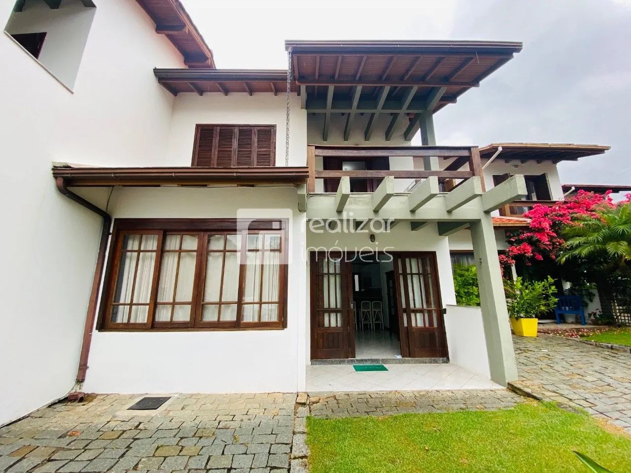 Casa em Condominio 2 dormitorios na Praia Mole em Florianópolis.