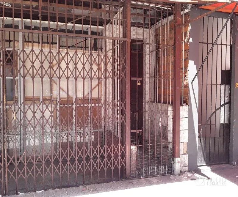 TERRENO COM EDIFICAÇÃO EM SÃO BRÁS - Foto 2