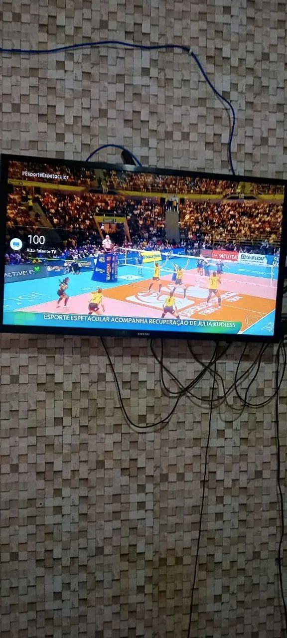 Vendo TV smart Samsung 32 polegadas 600$ pra vender logo - Foto 2