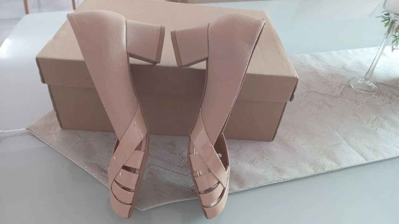 Sandália D Zum Linda Bege  - Foto 4